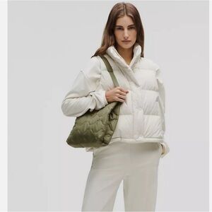 NWT LULULEMON QUILTY PLEASURES SHOULDER BAG MINI 5L